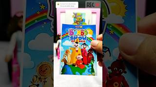 Bumba Show Op Reis Cut amp Paste Sticker ASMR bumba clown [upl. by Henrietta]