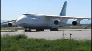 The Antonov124 the giant cargo plane in Prince George [upl. by Annunciata344]