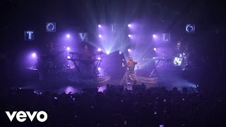 Tove Lo  Moments Live At Terminal 5 NYC  2015 [upl. by Ly497]