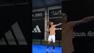 PADEL RACKET BATTLE  Bullpadel Hack 03 VS Vertex 04 [upl. by Roos]