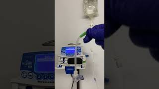 MHE Agilia Pump Installing a Primary Infusion Set [upl. by Jaunita]