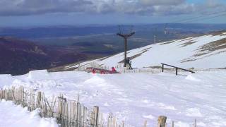 CairnGorm Ski Report 3rd April 2011 [upl. by Zins]