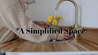 Minimalist Kitchen 10 Tips for Simplifying Your Space [upl. by Vonnie399]