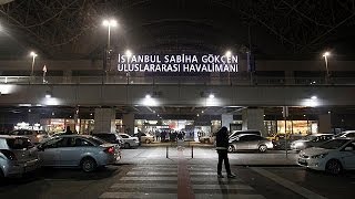 Besoffener Ukrainer will Flugzeug nach Sotschi entführen [upl. by Nivloc612]