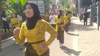 kostum kebaya Bali [upl. by Highams]