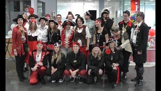 Weiberfastnacht in der Kreissparkasse Köln Pulheim [upl. by Mloc225]