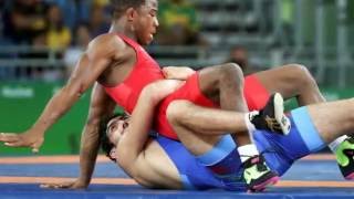 Rio olympics 2016Frank Chamizo Marquez wins bronze for Mens freestyle 65 kg wrestling [upl. by Dolphin935]