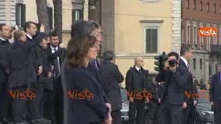 Mattarella arriva alle celebrazioni del 4 Novembre allAltare della Patria [upl. by Sordnaxela]