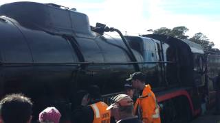 R707 sits in Platform 2 at Gisborne Railway Station 792013 [upl. by Ransome218]