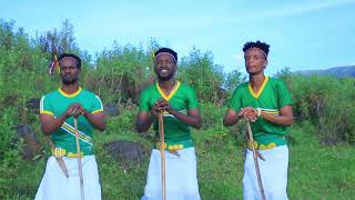 farfataa wagaarii siaa new afan oromo song 2016 [upl. by Karlotte468]