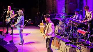 Dwight Yoakam quotSuspicious Mindsquot 5172024 Mountain Winery Saratoga CA [upl. by Latimore]