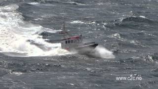 Lindesnes og tåkelurens dag RS Hvaler kjører utefor Fyret [upl. by Rooney647]