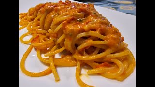 NON LA SOLITA PASTA COL SUGO la pasta più cremosa al mondo videoricetteinsieme [upl. by Ybrik]