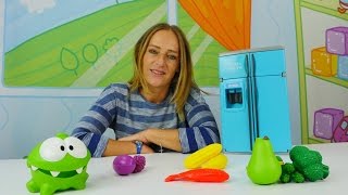 OmNom hat Karies Spielsachen für Kinder [upl. by Karwan]