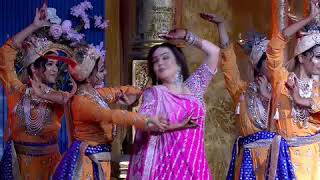 Nita Ambanis Dance on Krishna Bhajan at AkashShloka Wedding [upl. by Demb]