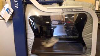 Parkinsons patient with normal gait pattern on AlterG antigravity treadmill [upl. by Musihc392]