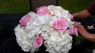 simple flower arrangement with Hydrangeas Roseland roses variegated Pitt and hanging Amaranthus [upl. by Marris]