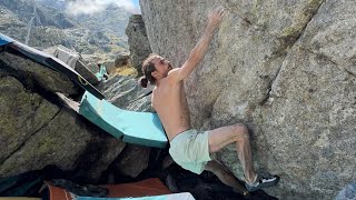 Hazel Grace Sit 8C V1516  San Gottardo Pass CH [upl. by Leamsi]