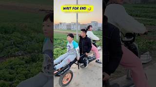 SMART SCOTER 🛴 New Viral Gadgets Smart AppliancesKitchen UtensilsHome Inventions shortsgadgets [upl. by Mungovan26]