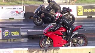 Ducati 1299 Panigale vs Suzuki Hayabusa 14 Mile Drag Races [upl. by Parnell743]