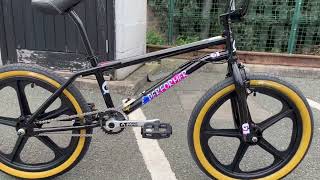 Alans BMX GT Pro Performer Heritage with Skyways Black [upl. by Kred]