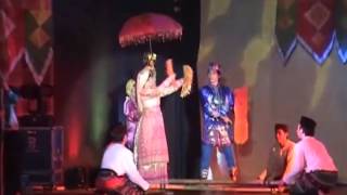 La Salle Filipiniana Dance Company Singkil [upl. by Airyt]