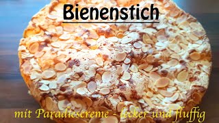 Der SCHNELLSTE Bienenstich  Oma Monis Rezept  schnell und fluffig [upl. by Assetan]