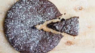 How to make Kladdkaka Swedish Sticky Chocolate Cake [upl. by Barraza147]