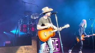 Dustin Lynch  Stars Like Confetti Live  Premier Theater at Foxwoods Ledyard CT  101423 [upl. by Etnahsa]