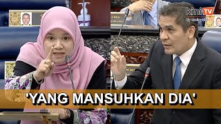 Yang hapuskan peperiksaan adalah KPM  Radzi jawab Fadhlina [upl. by Adnaram]