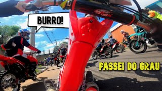 CAÍ NA LARGADA do evento com MAIS DE 700 MOTOS 😩 [upl. by Denman]