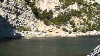 CALANQUE DES PIERRES TOMBEESSUGITON ENTRE CASSIS ET MARSEILLEavi [upl. by Callida]