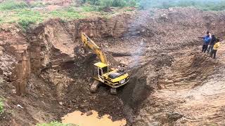 Open pit mining using an excavator jcbfaw [upl. by Toni]