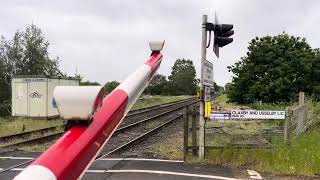 Claxby amp Usselby Level Crossing Lincolnshire Thursday 30052024 [upl. by Sherborn155]