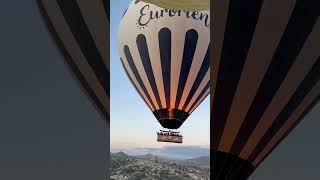 Hot air balloons collide in Cappadocia Türkiye [upl. by Nevla]