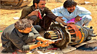 Hard Woking Man Repairing Hydraulic Swing Motor Of HITACHI Excavator It Was Brilliant Work [upl. by Otrebile]