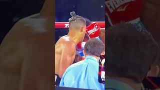 UoCloseSloMo Brutal view of Xander Zayas crushing 3 punch combo vs Layton boxing boxeo [upl. by Anitsyrc]