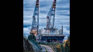 SAIPEM 7000  The second largest crane in the world [upl. by Jochbed914]