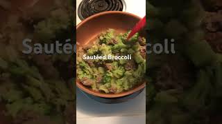 SAUTÉED BROCCOLI food foodie cooking foodlover yummy shortvideo [upl. by Rinna]