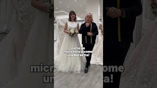 Come va tenuto il bouquet della sposa [upl. by Abagael]