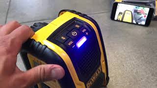 Altavoz Dewalt DCR006 [upl. by Weywadt874]