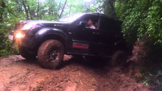 Ssangyong Rexton offroad 4x4 mud [upl. by Vachill458]