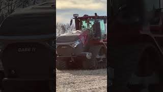 Caseih 715 quadtrac pulling Lynx 24 row strip till machine [upl. by Ennis]