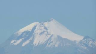 Pico de Orizaba y Cofre de Perote vistos desde Xalapa [upl. by Ahcmis214]