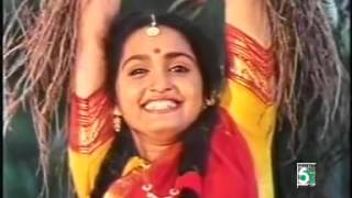 Vayasu Ponnuthan Amman Kovil Vasalile Tamil Movie HD Video Song [upl. by Eelyac626]