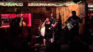 AILEEN QUINN amp the Leapin Lizards  Joes All American Bar amp Grill SWINGIN in the New Year [upl. by Frost]