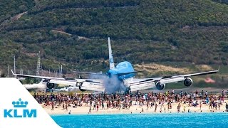 Big plane short runway  Cockpit Tales  KLM [upl. by Ydna396]