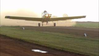 Air Tractor 502wmv [upl. by Oinegue319]