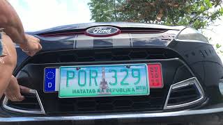 Ford fiesta grill removalTUTORIAL [upl. by Rep]