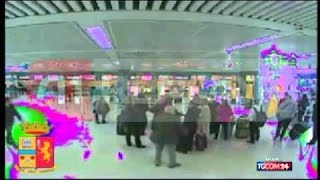 Itali vidhte pasagjerët në aeroport pranga superhajdutit kosovar [upl. by Flam840]